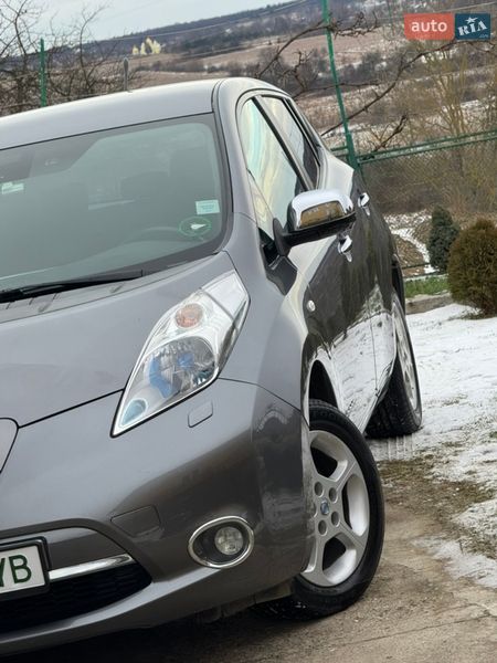Хэтчбек Nissan Leaf 2013 в Дрогобыче