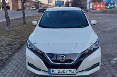 Хэтчбек Nissan Leaf 2022 в Киеве