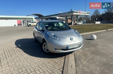 Хэтчбек Nissan Leaf 2016 в Житомире