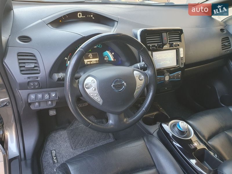 Хетчбек Nissan Leaf 2014 в Горі