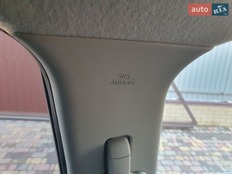 Хетчбек Nissan Leaf 2014 в Горі