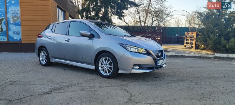 Хэтчбек Nissan Leaf 2018 в Харькове