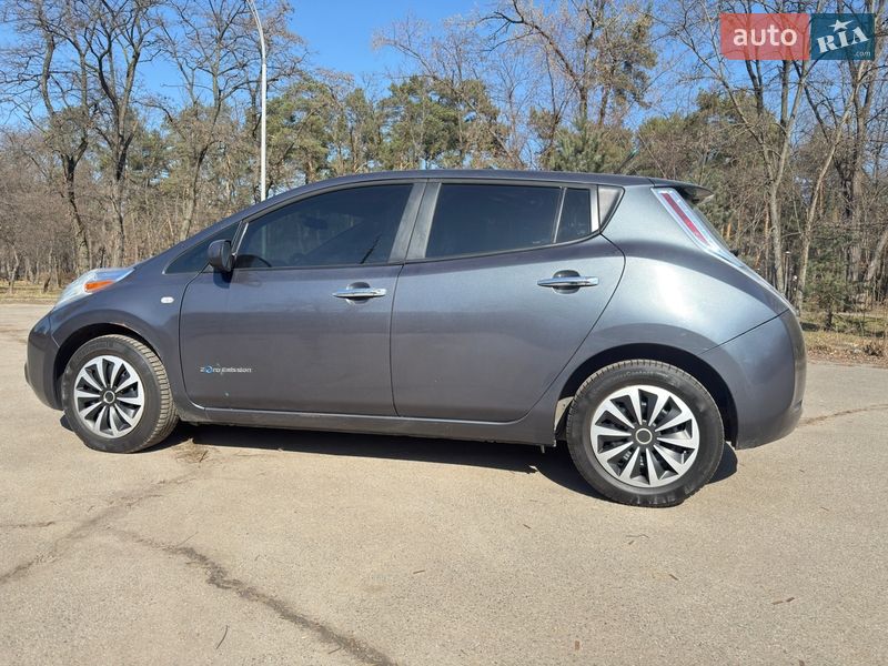 Nissan Leaf 2013