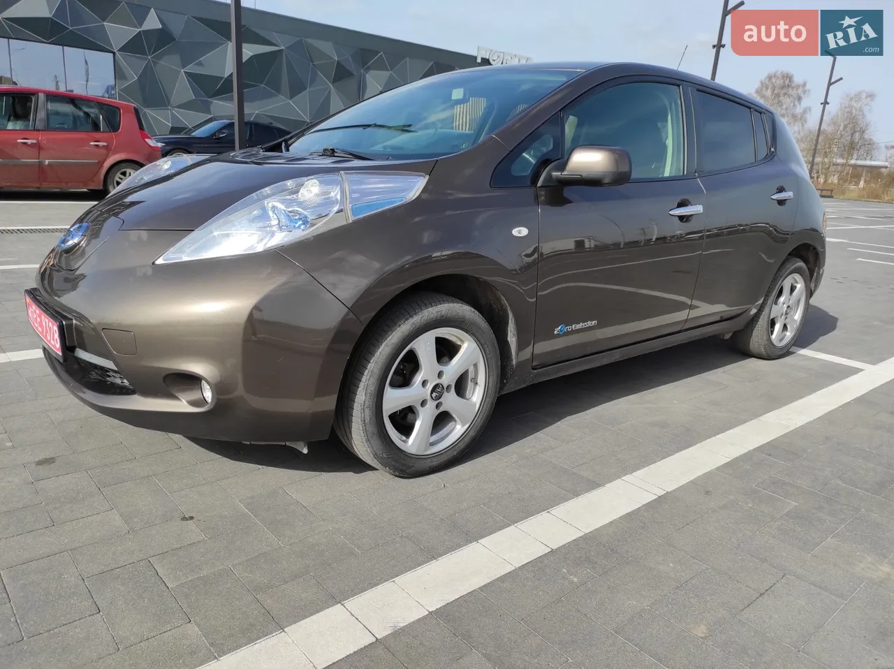 2016 Nissan Leaf - мініатюра 24