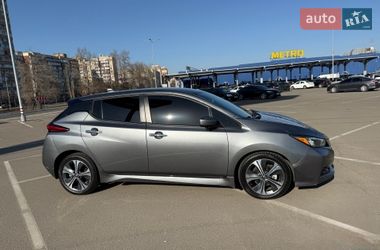 Хетчбек Nissan Leaf 2020 в Києві