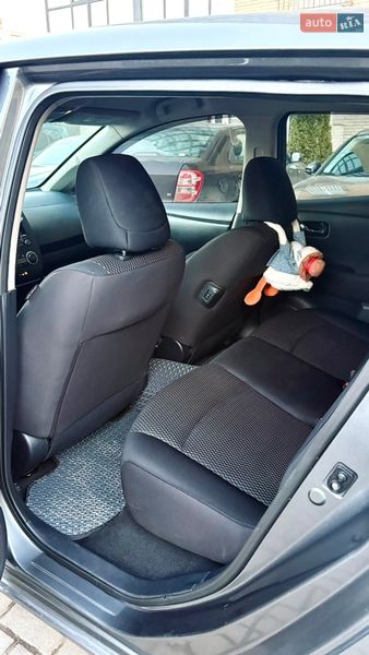 Хэтчбек Nissan Leaf 2015 в Черкассах