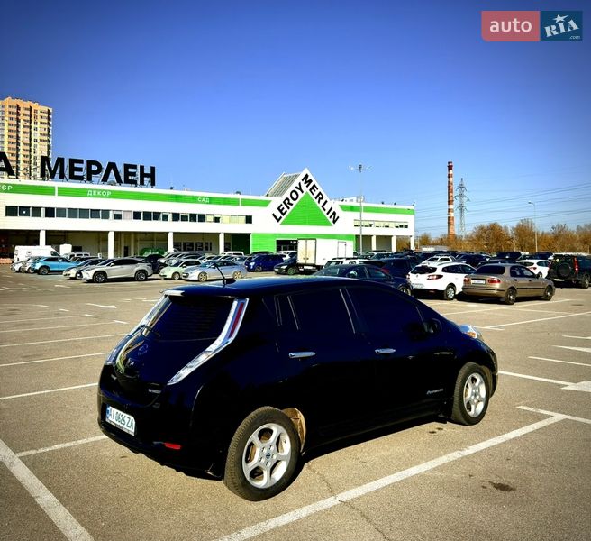 Хэтчбек Nissan Leaf 2014 в Киеве