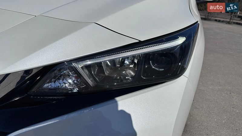 Хэтчбек Nissan Leaf 2020 в Харькове