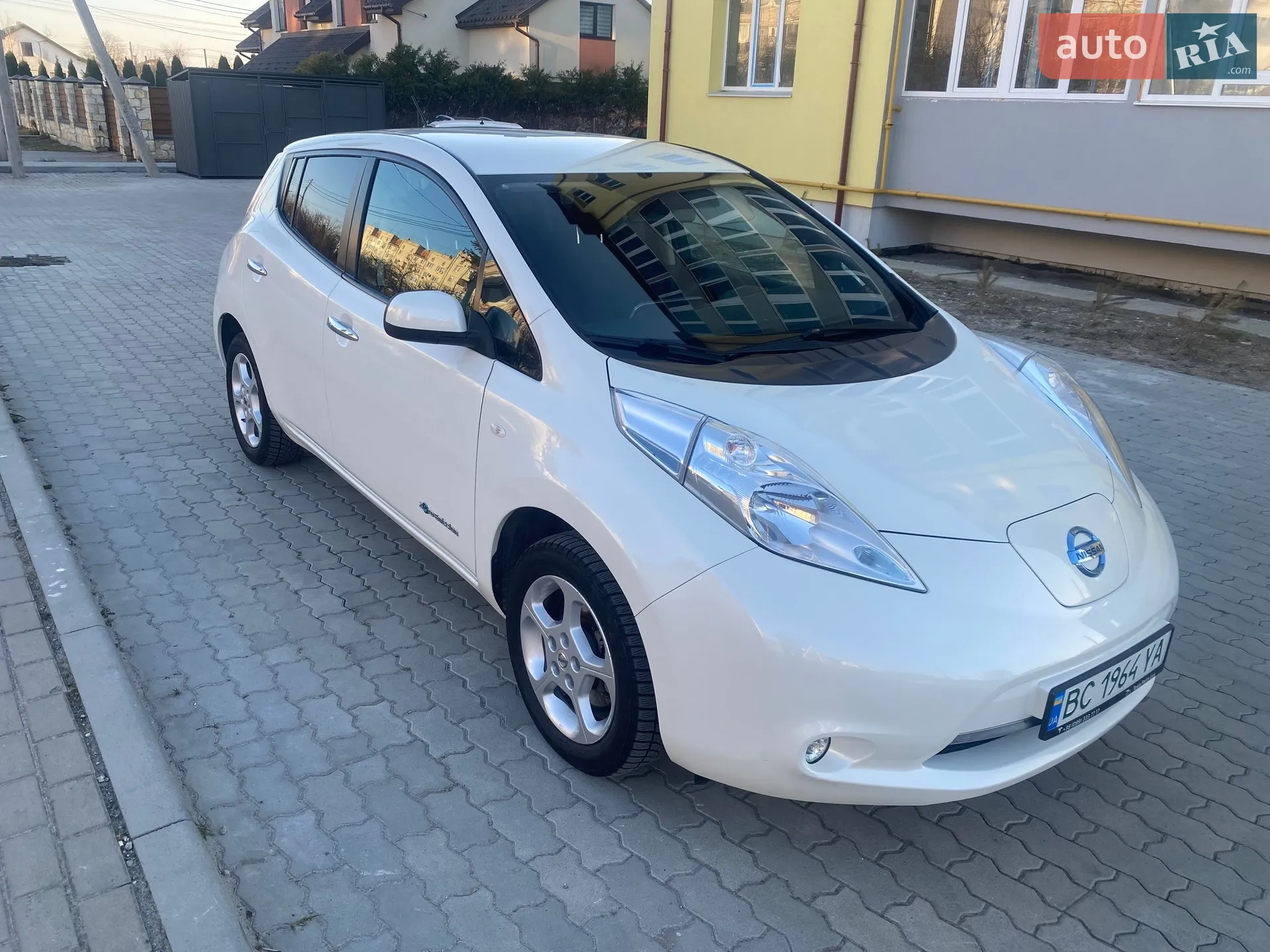 2015 Nissan Leaf - мініатюра 4