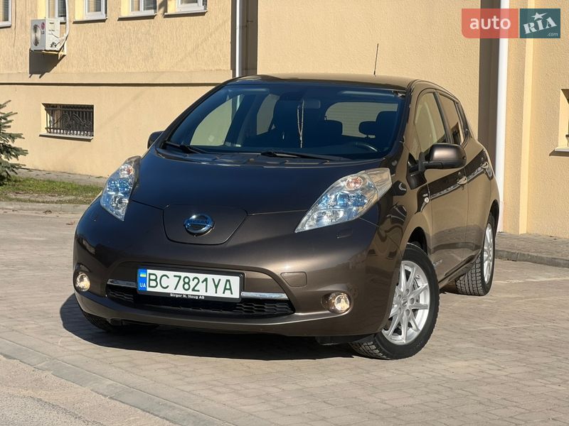 Хетчбек Nissan Leaf 2016 в Трускавці