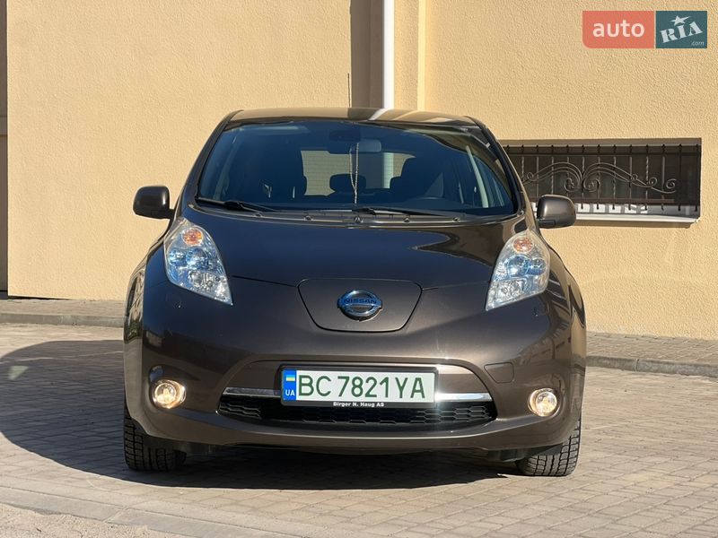 Хетчбек Nissan Leaf 2016 в Трускавці