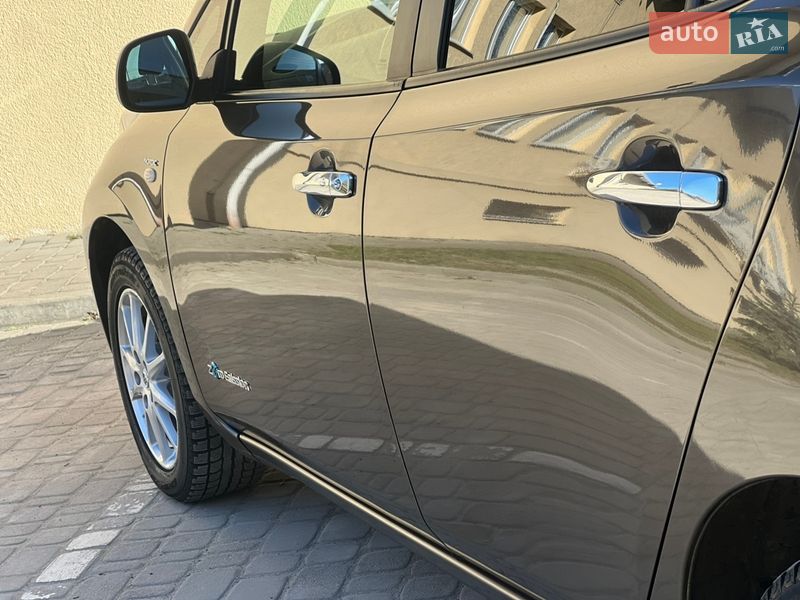 Хетчбек Nissan Leaf 2016 в Трускавці