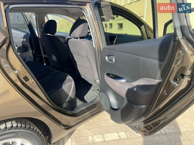 Хетчбек Nissan Leaf 2016 в Трускавці