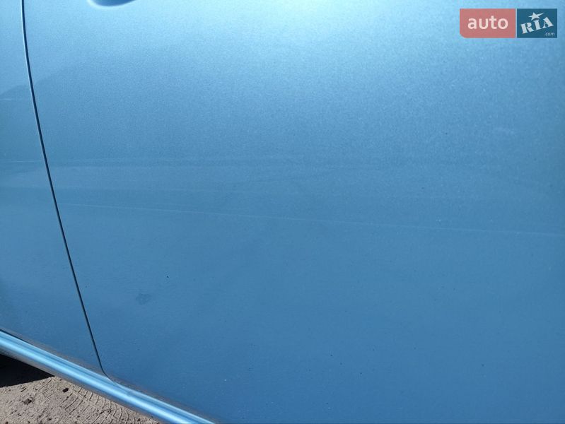 Хэтчбек Nissan Leaf 2014 в Ирпене