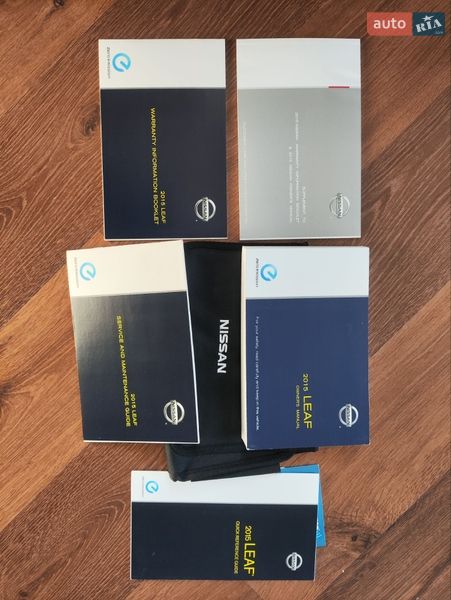 Хэтчбек Nissan Leaf 2014 в Ирпене