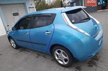 Хэтчбек Nissan Leaf 2011 в Луцке