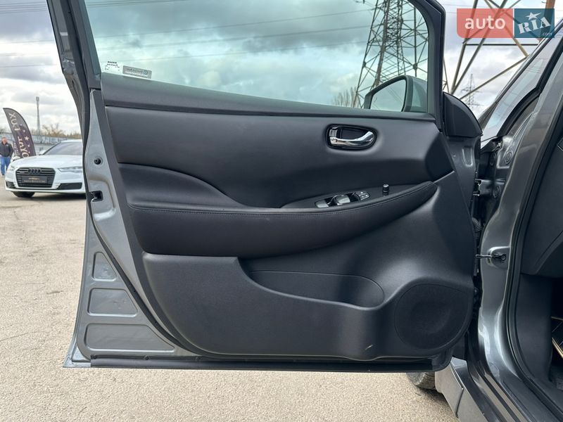 Хэтчбек Nissan Leaf 2020 в Харькове