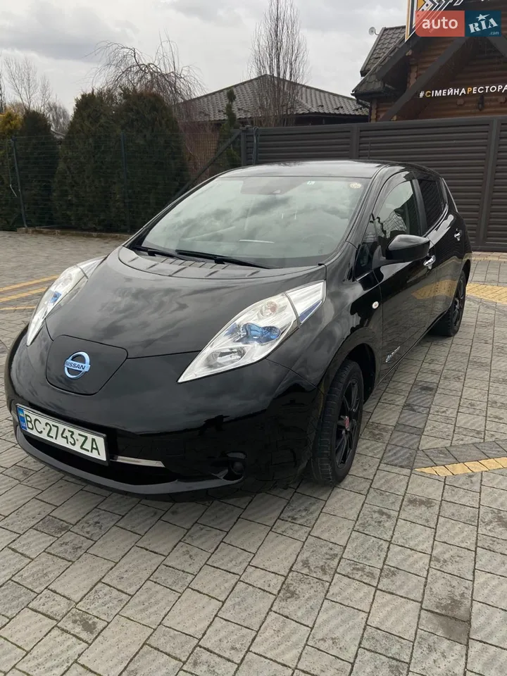 2015 Nissan Leaf - мініатюра 12