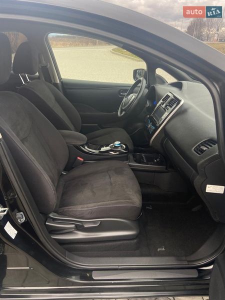 Хэтчбек Nissan Leaf 2016 в Стрые фото 26 Хэтчбек Nissan Leaf 2016 в Стрые