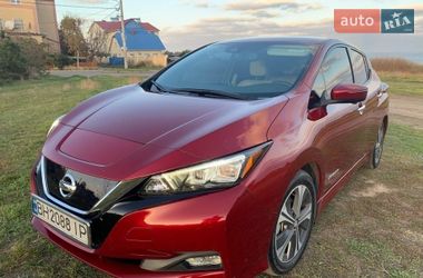 Хетчбек Nissan Leaf 2018 в Одесі