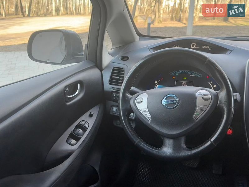 Хэтчбек Nissan Leaf 2015 в Тернополе фото 13 Хэтчбек Nissan Leaf 2015 в Тернополе