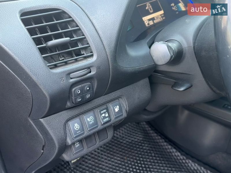 Хэтчбек Nissan Leaf 2015 в Тернополе фото 17 Хэтчбек Nissan Leaf 2015 в Тернополе