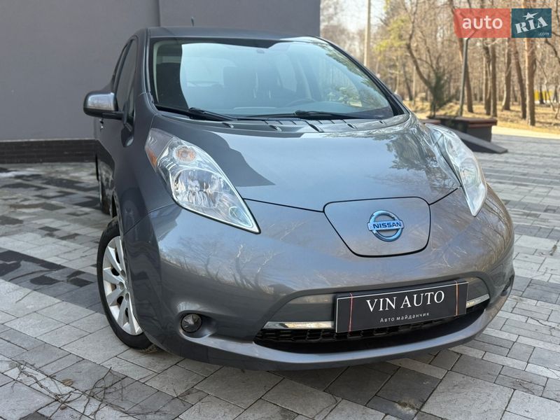 Хэтчбек Nissan Leaf 2015 в Тернополе фото 35 Хэтчбек Nissan Leaf 2015 в Тернополе
