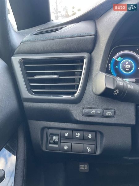 Хэтчбек Nissan Leaf 2018 в Луцке