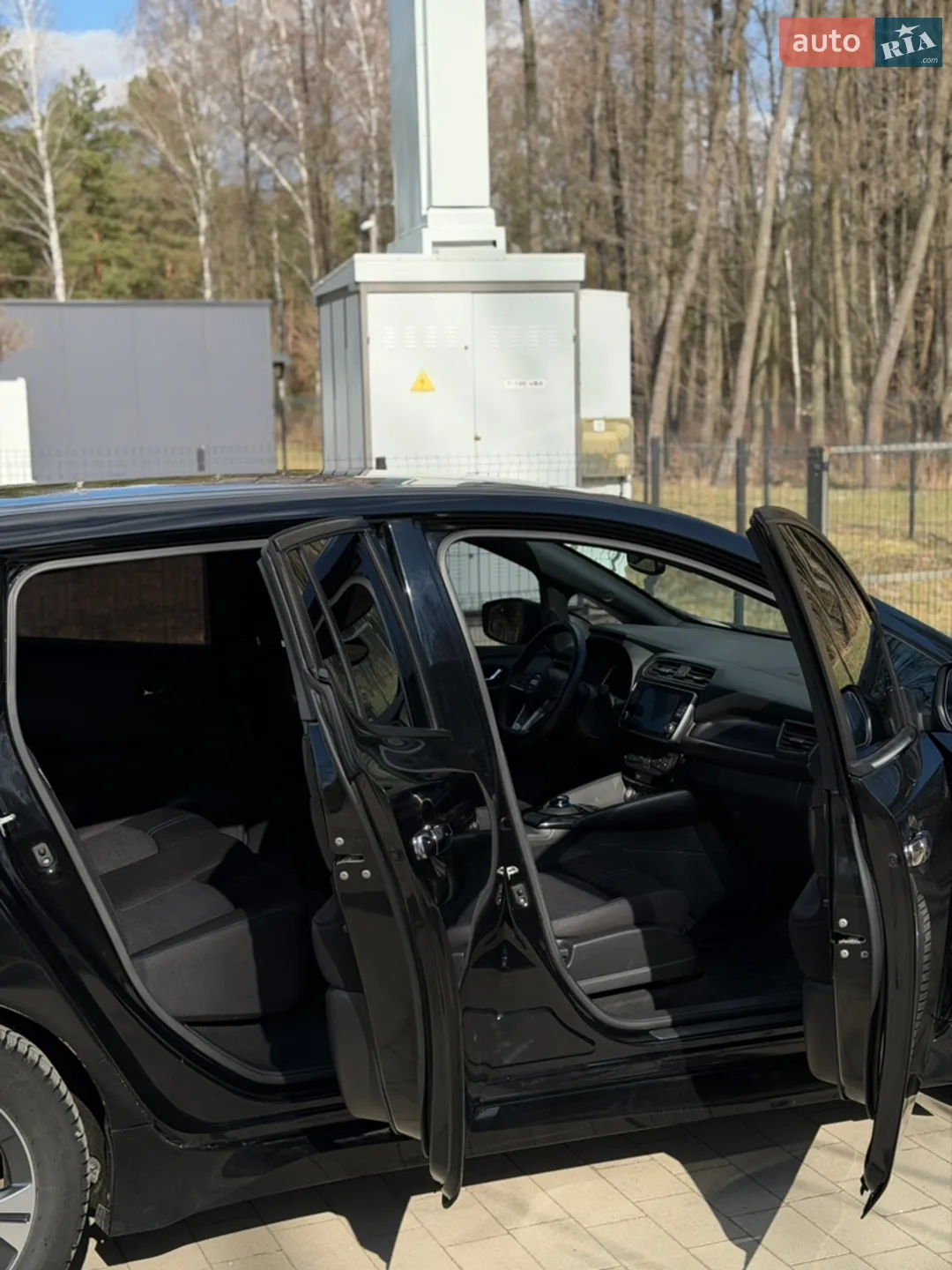 2020 Nissan Leaf - мініатюра 12