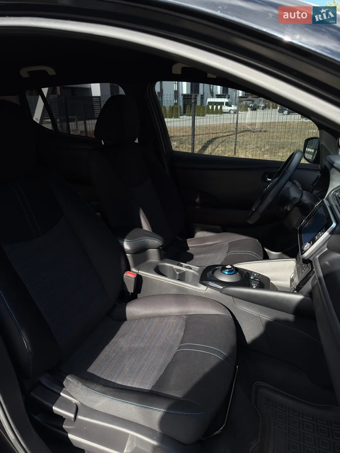 2020 Nissan Leaf - мініатюра 16
