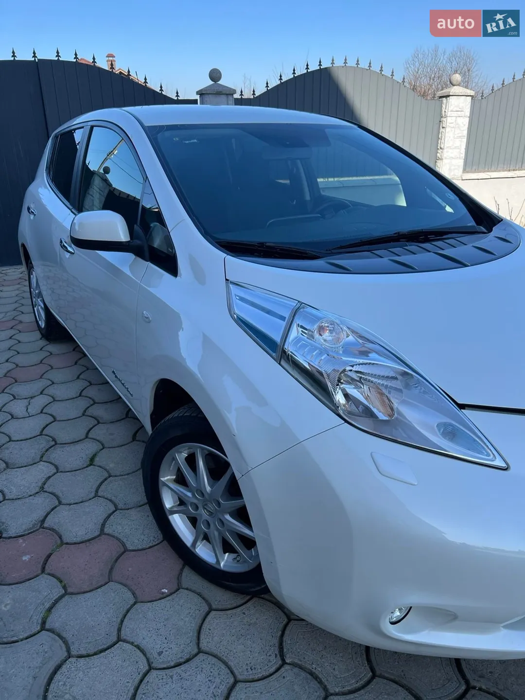 2016 Nissan Leaf - мініатюра 4