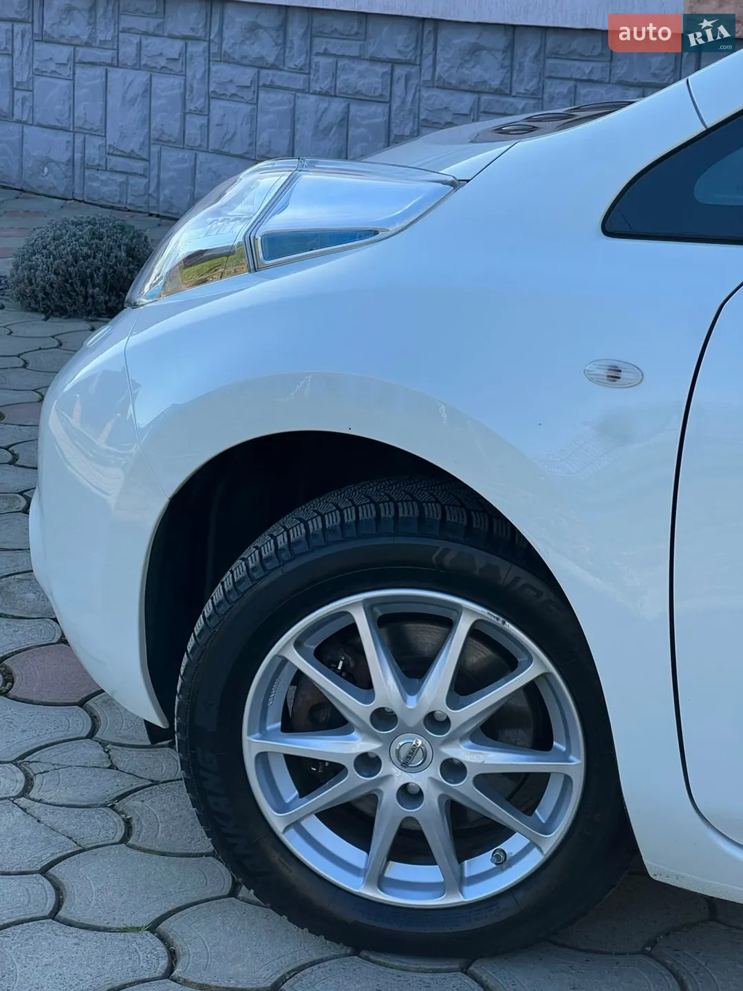 2016 Nissan Leaf - мініатюра 8