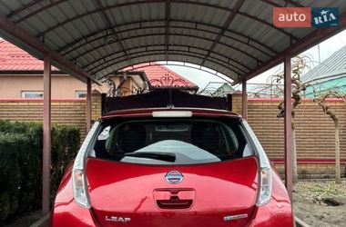 Хэтчбек Nissan Leaf 2014 в Днепре