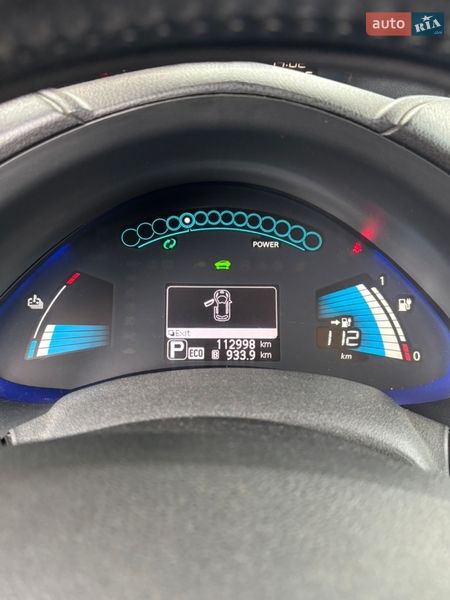 Хетчбек Nissan Leaf 2014 в Дніпрі