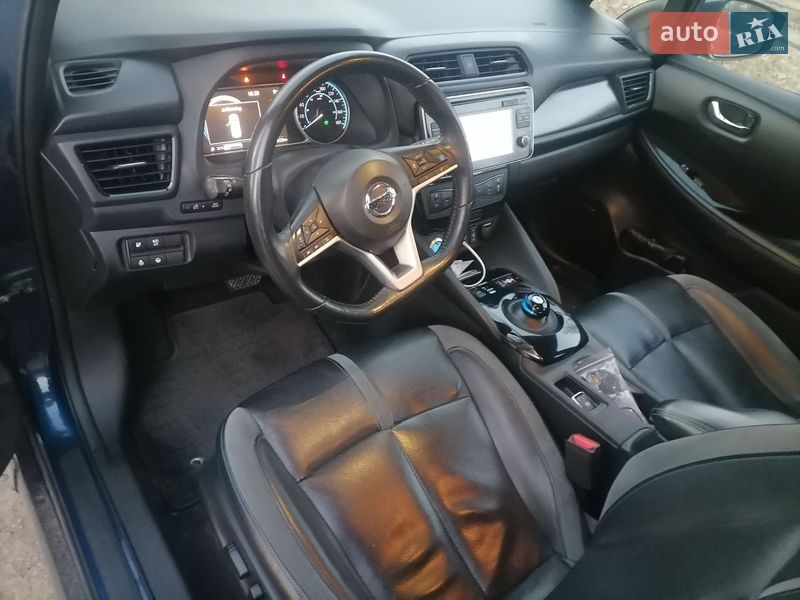 Хетчбек Nissan Leaf 2018 в Рівному