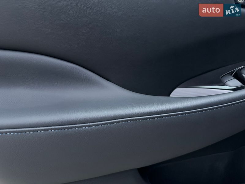 Хетчбек Nissan Leaf 2019 в Тернополі