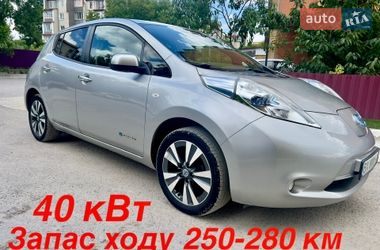 Хэтчбек Nissan Leaf 2013 в Каменец-Подольском