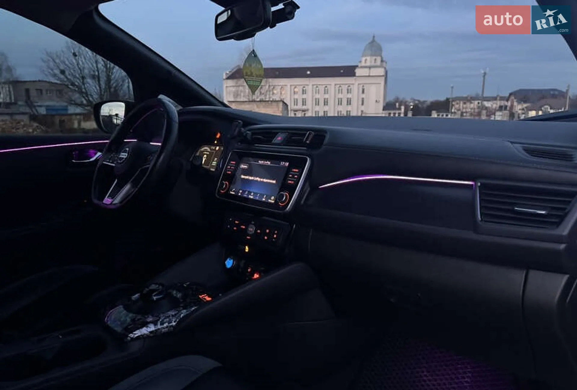 2020 Nissan Leaf - мініатюра 14