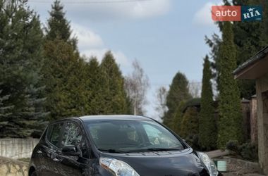 Хэтчбек Nissan Leaf 2013 в Львове