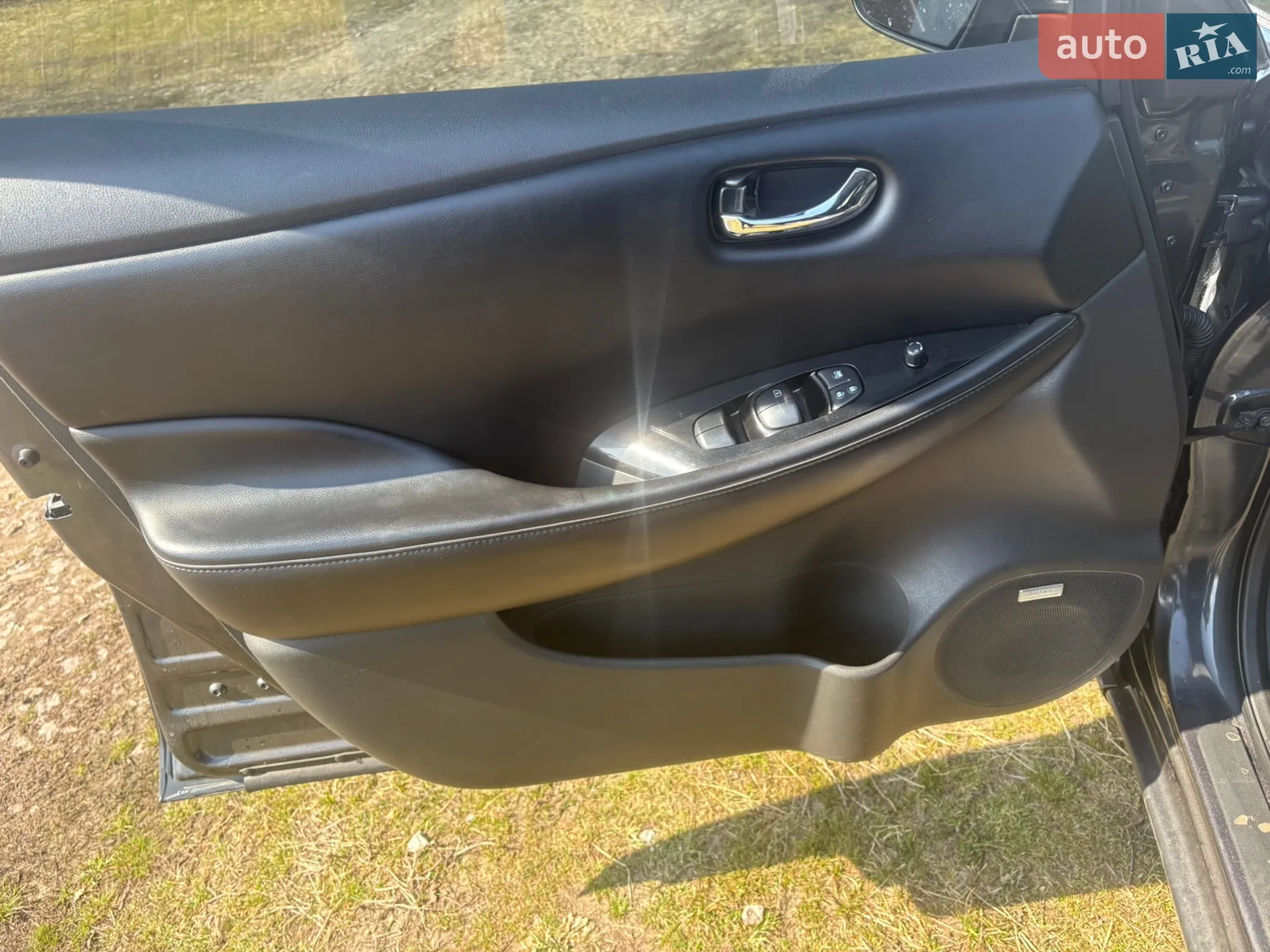 2013 Nissan Leaf - мініатюра 9