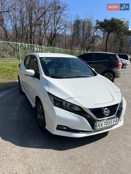 2022 Nissan Leaf, VIN SJNFAAZE1U0156324:plate — фото 1 (autoria)