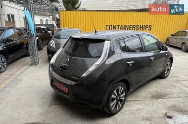 Хэтчбек Nissan Leaf 2016 в Умани