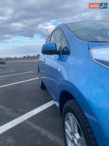Хэтчбек Nissan Leaf 2012 в Ровно фото 3 Хэтчбек Nissan Leaf 2012 в Ровно