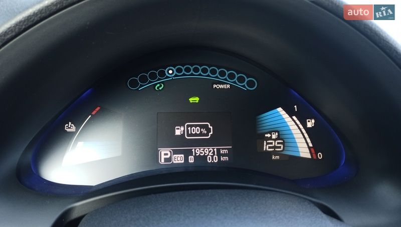 Хетчбек Nissan Leaf 2014 в Білій Церкві