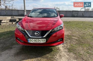 Хэтчбек Nissan Leaf 2020 в Волочиске