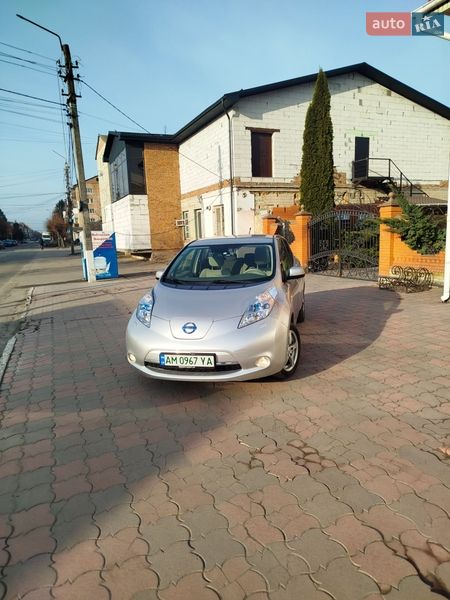 Nissan Leaf 2012