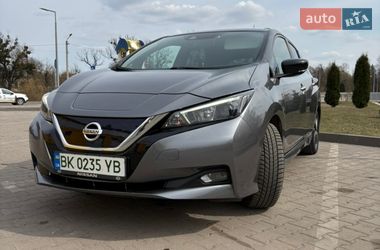 Хетчбек Nissan Leaf 2021 в Дубні