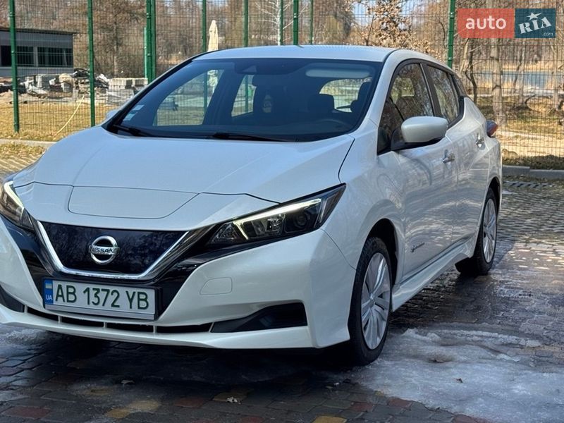 Хэтчбек Nissan Leaf 2019 в Виннице фото Хэтчбек Nissan Leaf 2019 в Виннице