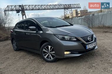 Хэтчбек Nissan Leaf 2018 в Коломые
