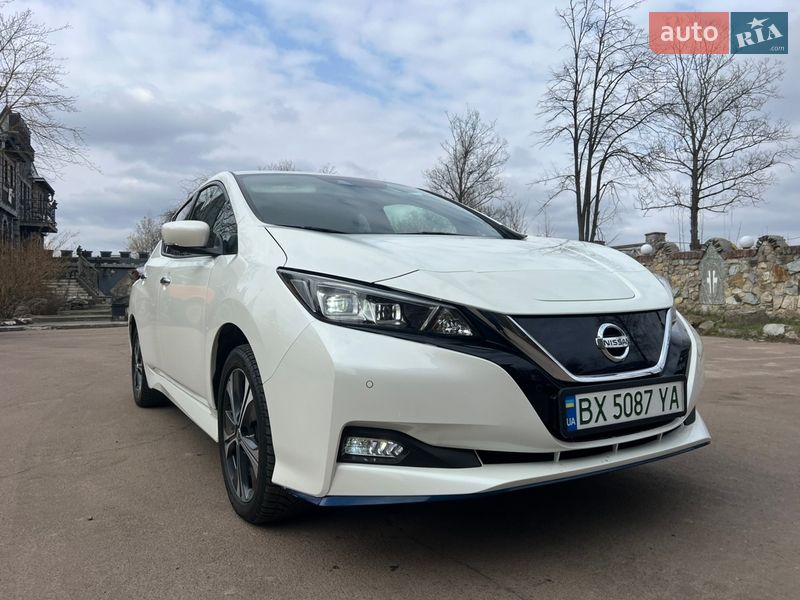 Хэтчбек Nissan Leaf 2021 в Ивано-Франковске фото 2 Хэтчбек Nissan Leaf 2021 в Ивано-Франковске